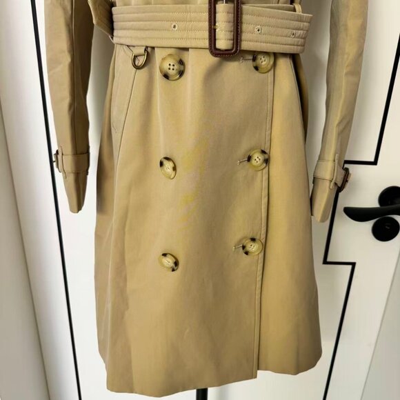 Burberry Kensington Mid-Length Double Breasted Trench Coat - Picture 6 of 12